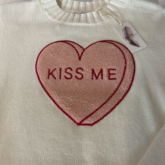 NWT JESSICA SIMPSON KISS ME Heart sweater. Size s - Picture 2 of 7